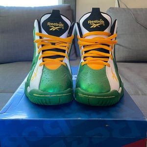 Reebok Kamikaze II Sonics size 12